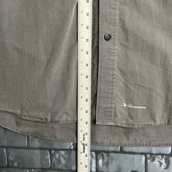 Eddie Bauer Legend McNary Button Up Shirt Men's XL Vented Solid Gray Pocketed - Picture 3 of 12